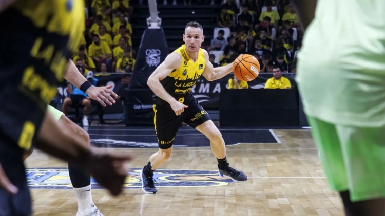  NBA初代老六，42歲進(jìn)入生涯巔峰？！